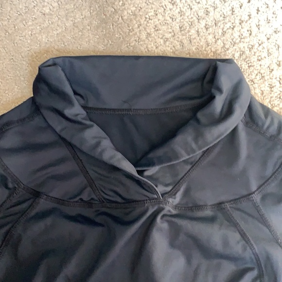 Lululemon long sleeve run top - Picture 2 of 7